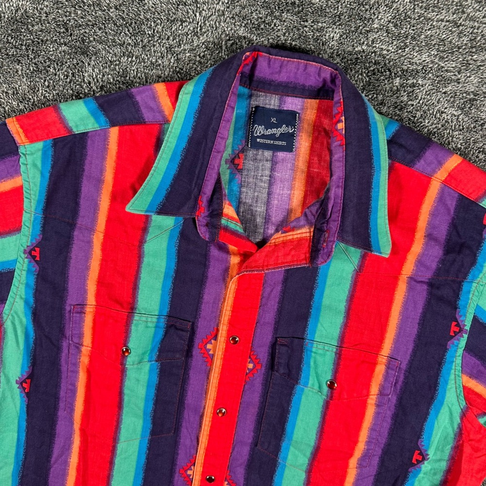 Wrangler Western Shirt Mens XL Multicolor Striped Short Slv Pearl Snap Aztec AOP